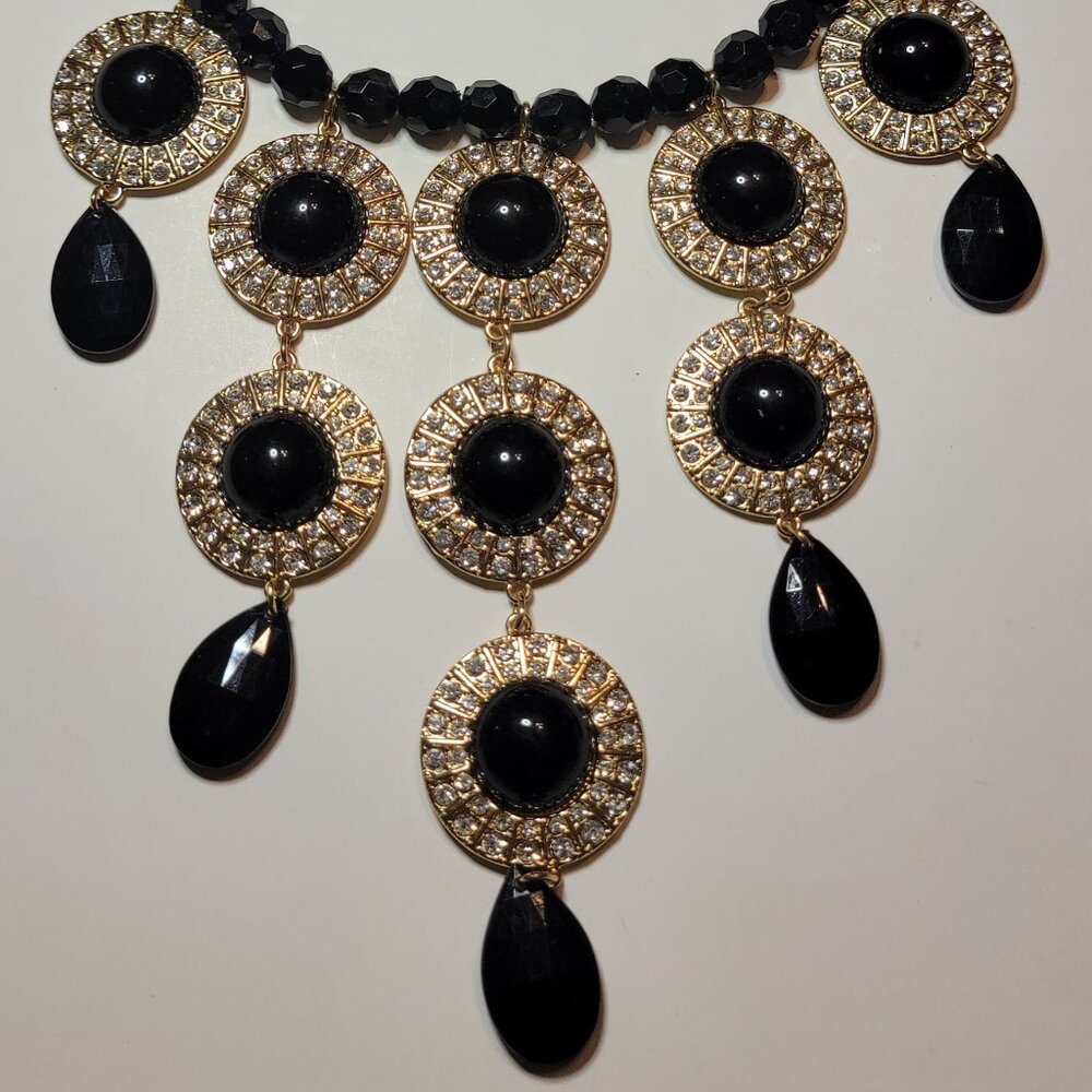 CATO Fashion Black and Gold Statement Necklace